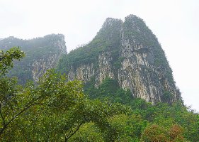 Пещера Тростниковой Флейты (Ю. Китай)